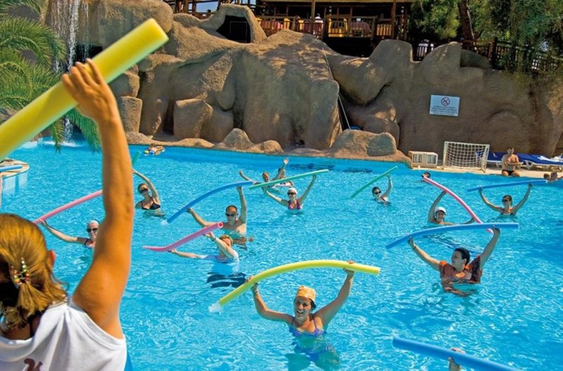 Side utazás Blue Waters Club