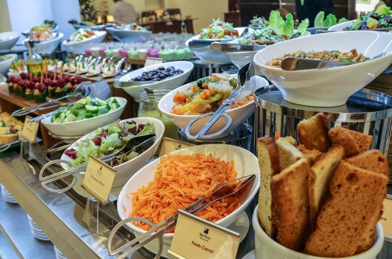 Ras Al Khaimah utazás BM Beach Hotel