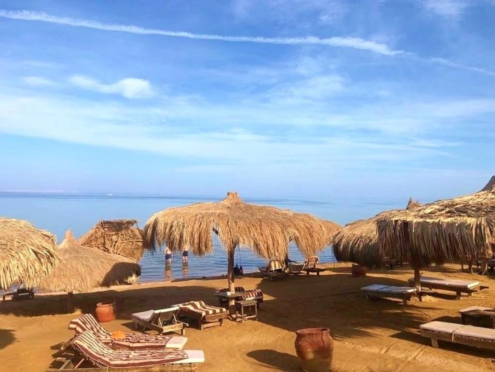 Hurghada utazás Caves Beach Resort