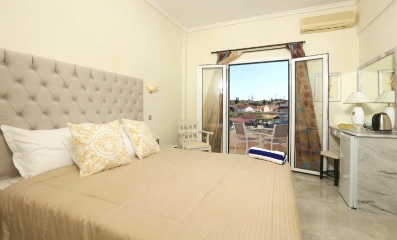 Korfu utazás Cavomarina Beach