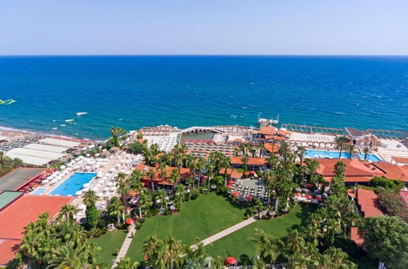Antalya utazás Club Hotel Sera