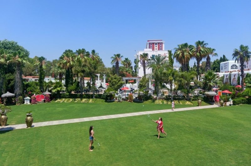 Antalya utazás Club Hotel Sera