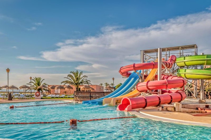 Costa de Almería utazás Colonial Mar