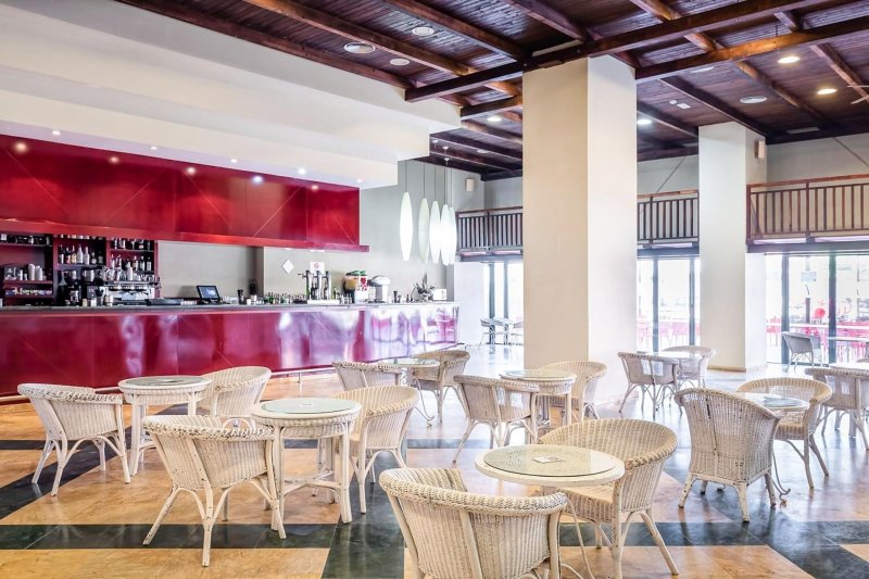 Costa de Almería utazás Colonial Mar