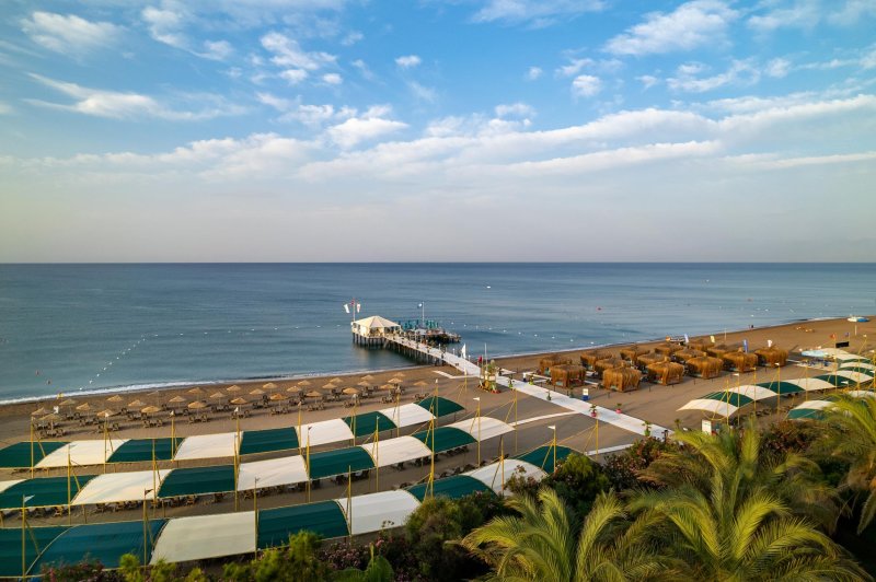 Antalya utazás Concorde De Luxe