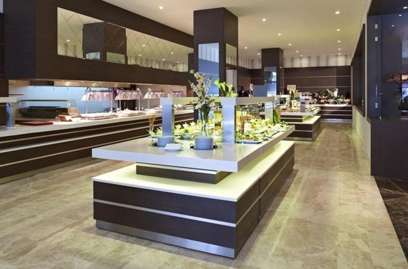 Észak-Ciprus utazás Cratos Premium Hotel