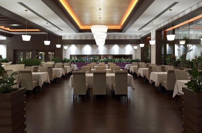 Észak-Ciprus utazás Cratos Premium Hotel