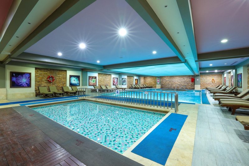 Kemer utazás Crystal De Luxe Resort