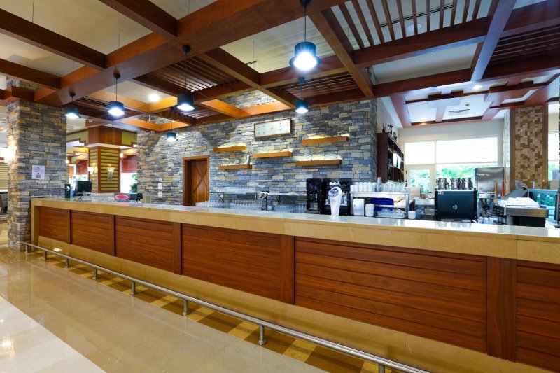 Kemer utazás Crystal De Luxe Resort