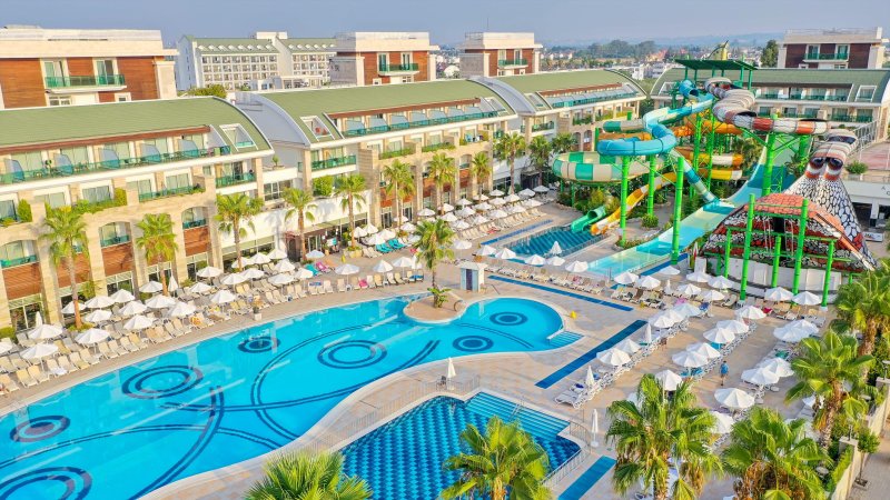 Belek utazás Crystal Waterworld Resort & Spa
