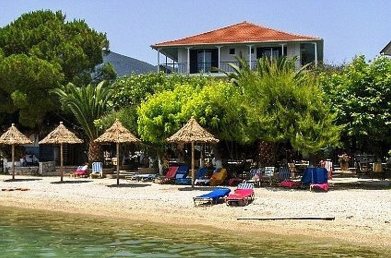 Lefkada-sziget utazás Delfini Penzion