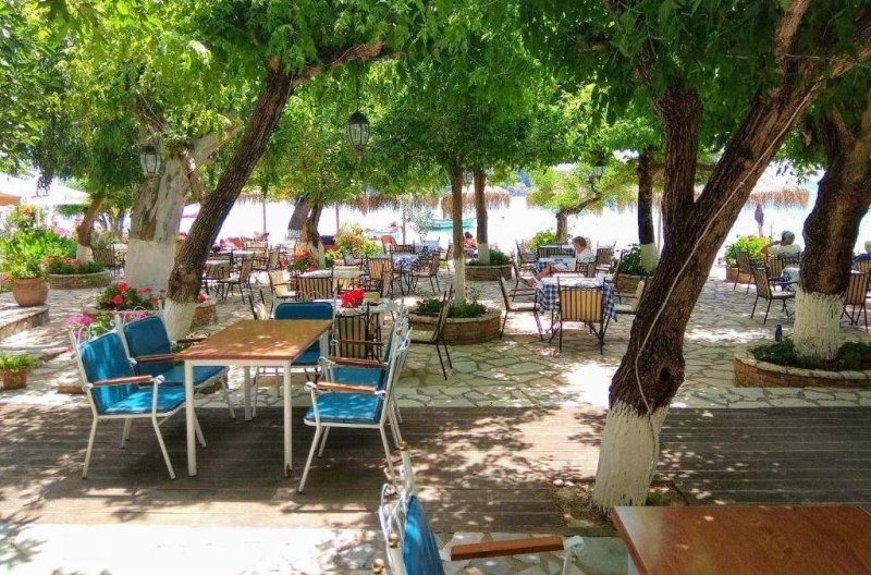 Lefkada-sziget utazás Delfini Penzion