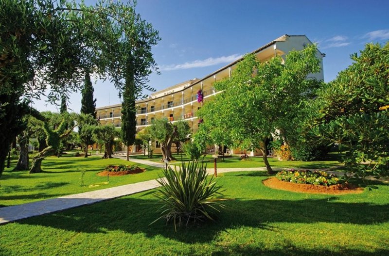 Korfu utazás Delfinia