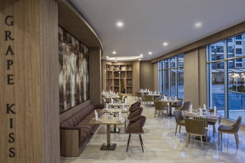 Antalya utazás Delphin Be Grand (ex: Botanik Lares)