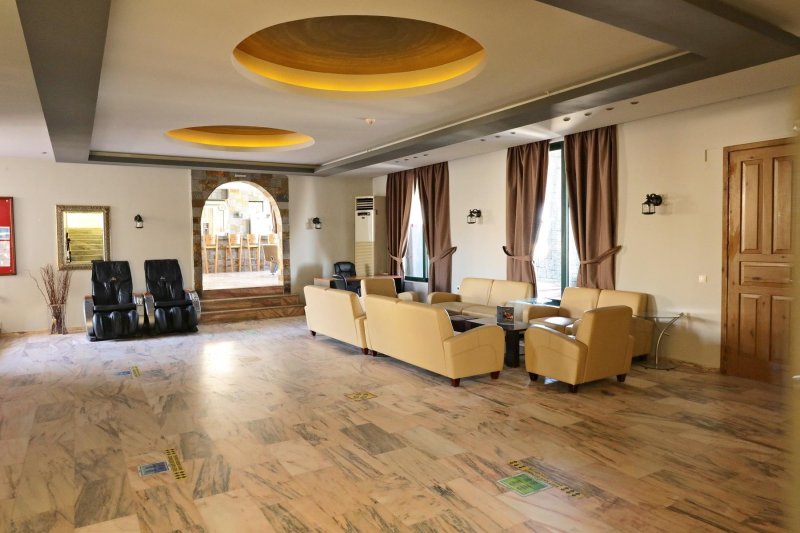 Kréta Gouves utazás Diogenis Blue Palace