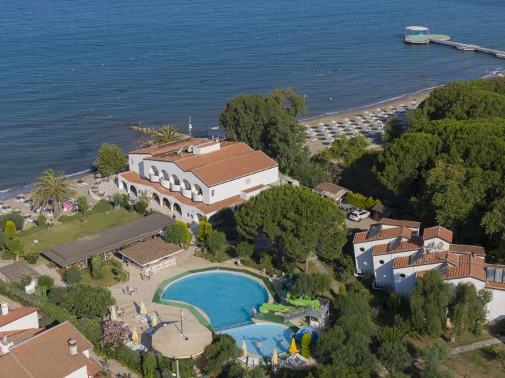 Kusadasi utazás Dogan Paradise Beach