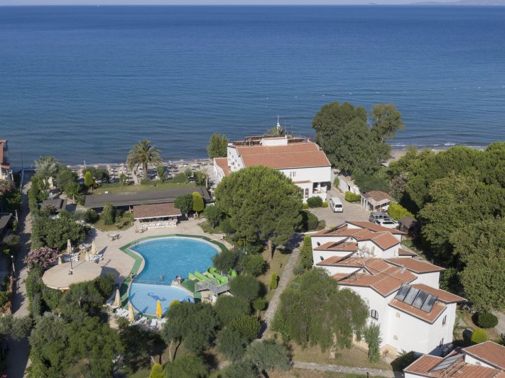 Kusadasi utazás Dogan Paradise Beach