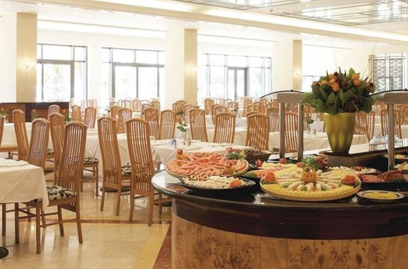 Rodosz Ialyssos utazás Electra Palace