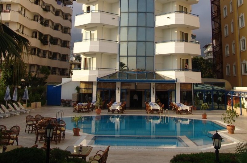 Alanya utazás Elysee Beach