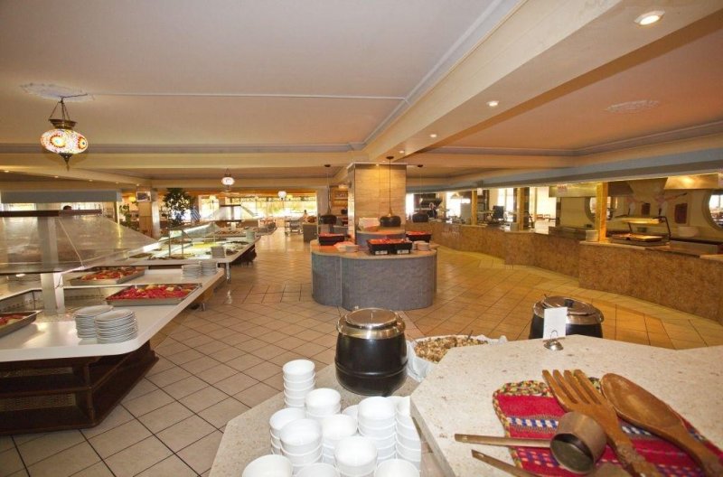 Kréta Hersonissos utazás Eri Beach Resort