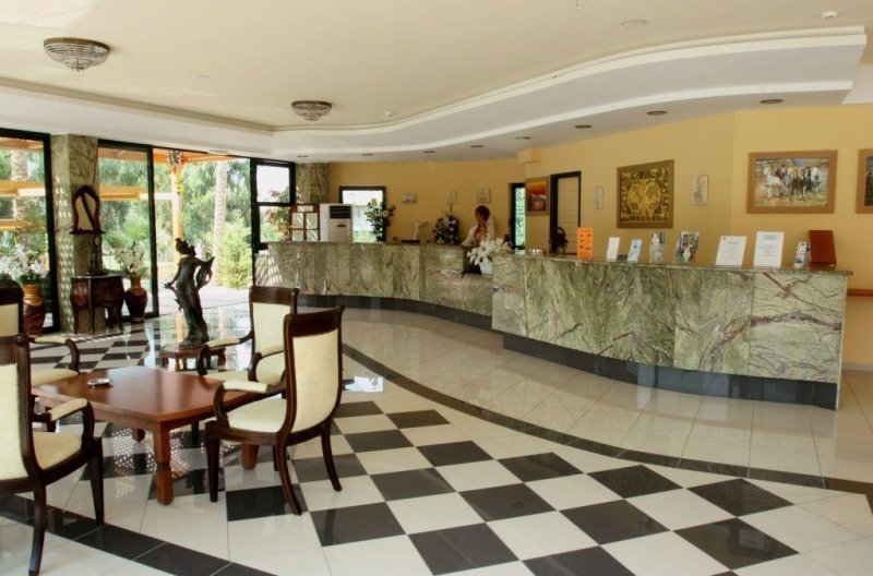 Kréta Hersonissos utazás Eri Beach Resort