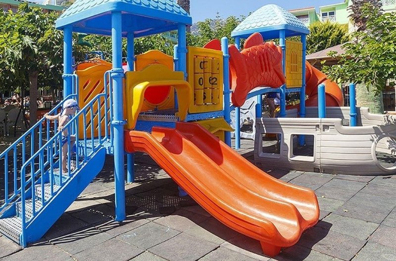 Kréta Hersonissos utazás Eri Beach Resort