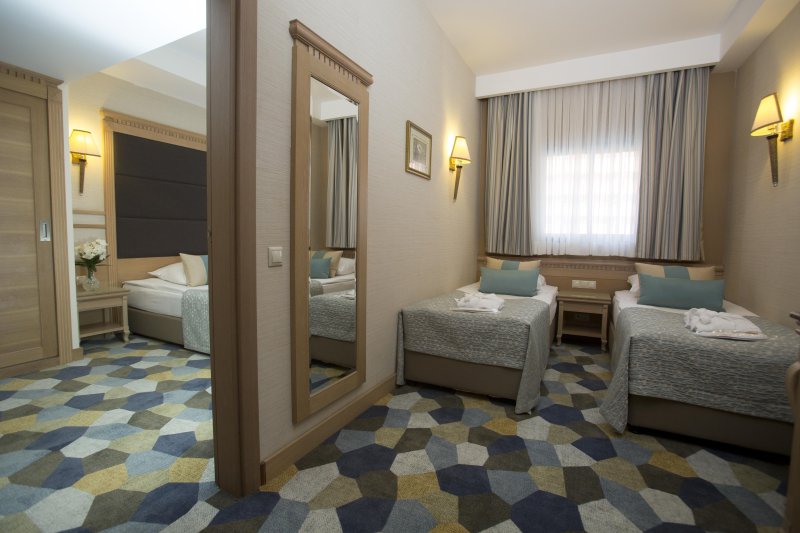 Antalya utazás Fame Residence Lara