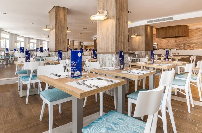 Mallorca utazás Globales Bouganvilla