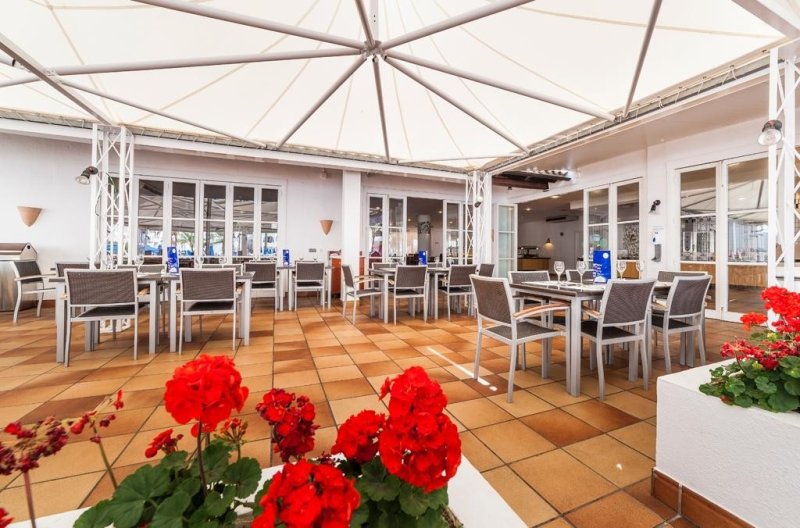 Mallorca utazás Globales Bouganvilla