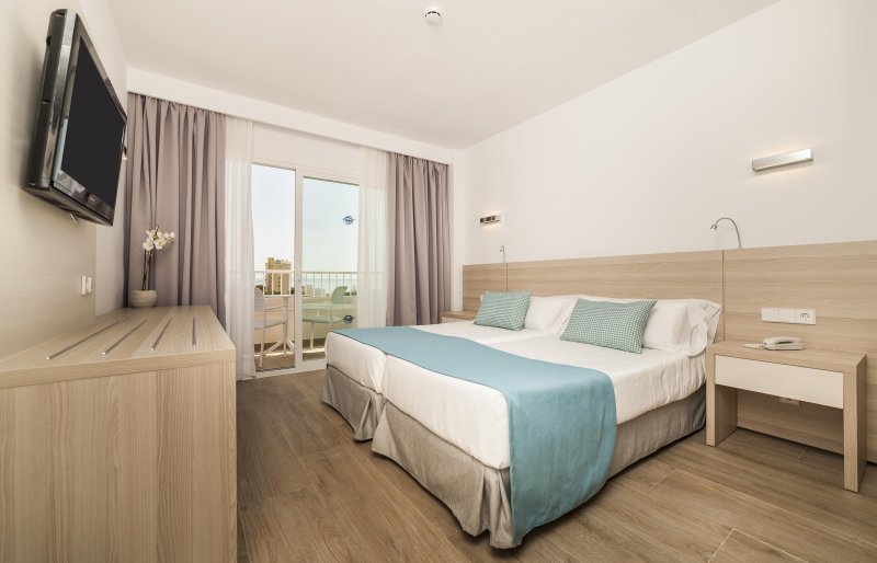 Mallorca utazás Globales Mimosa