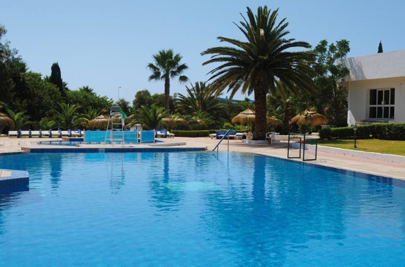 Hammamet utazás Golden Tulip Hammamet President