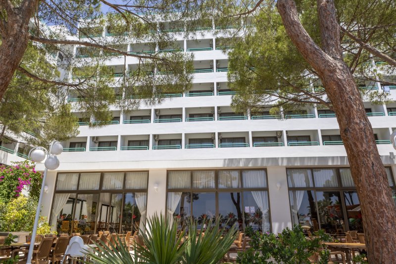 Kusadasi utazás Grand Efe