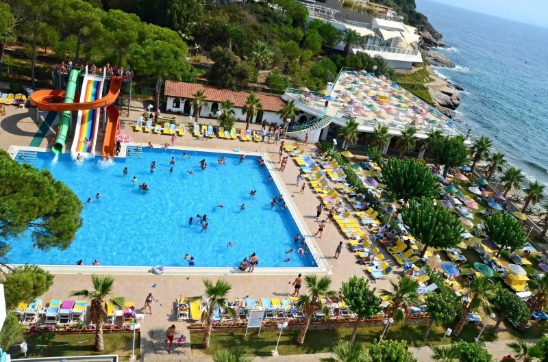 Kusadasi utazás Grand Efe