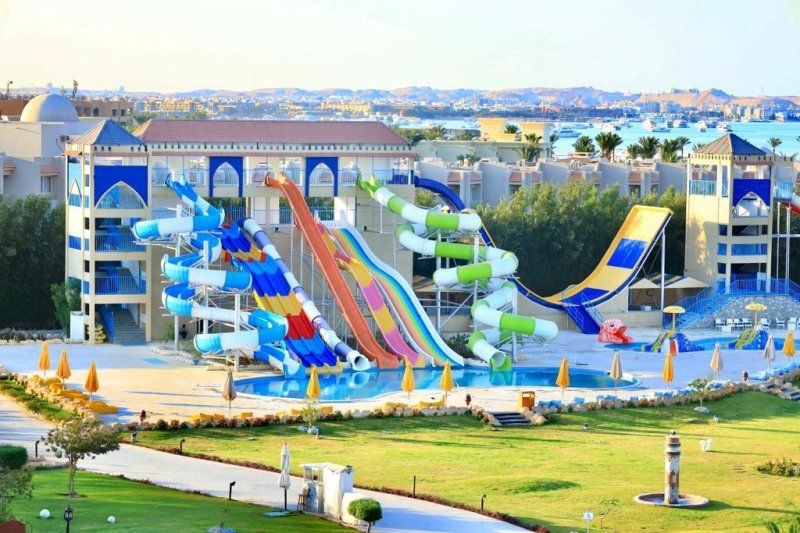 Hurghada utazás Gravity Hotel & Aqua Park (ex Samra Bay)