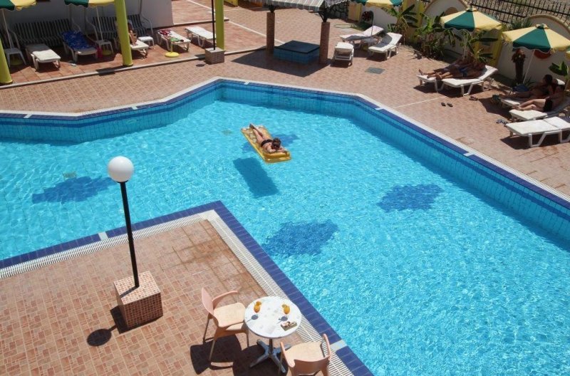 Rodosz Faliraki utazás Grecian Fantasia Resort