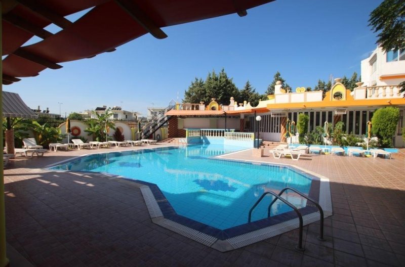 Rodosz Faliraki utazás Grecian Fantasia Resort