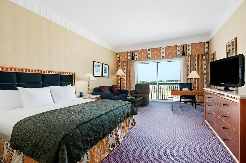 Szalála utazás Hilton Salalah Resort