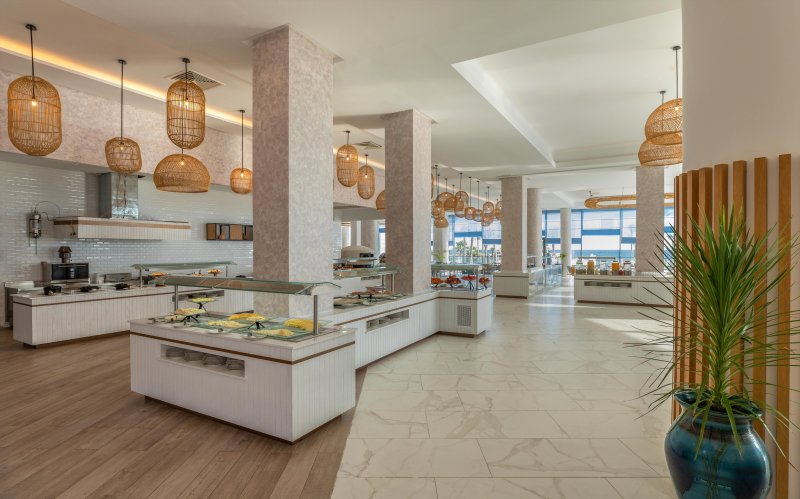 Monastir utazás Hilton Skanes Beach Resort 