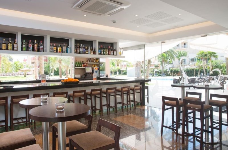 Mallorca utazás Hm Ayron Park