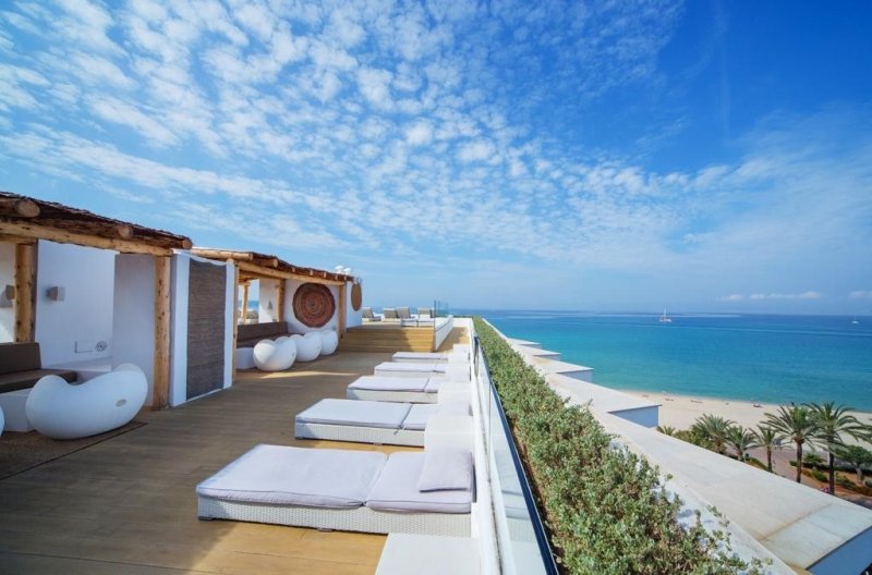 Mallorca utazás Hm Tropical