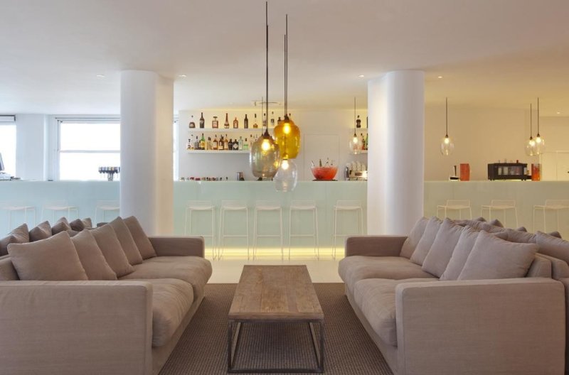 Mallorca utazás Hm Tropical