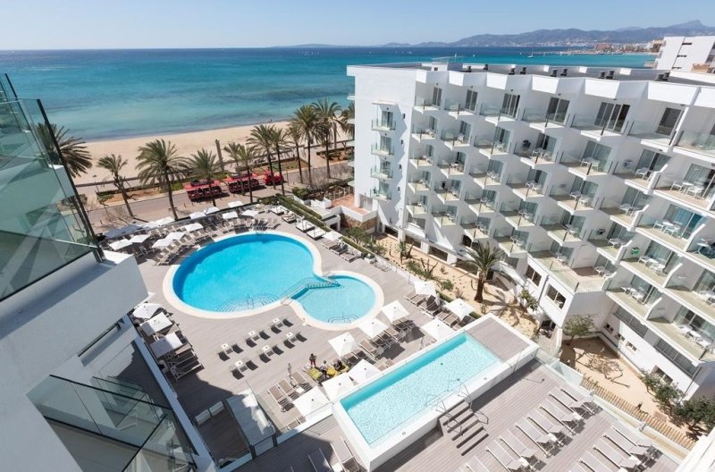 Mallorca utazás Hm Tropical