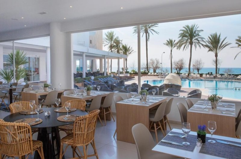 Mallorca utazás Hm Tropical