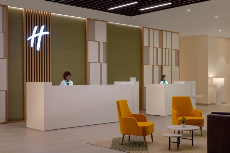 Dubai utazás Holiday Inn Dubai Business Bay