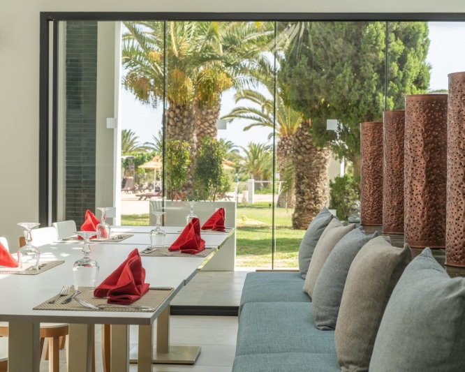 Hammamet utazás The Mirage Resort and SPA