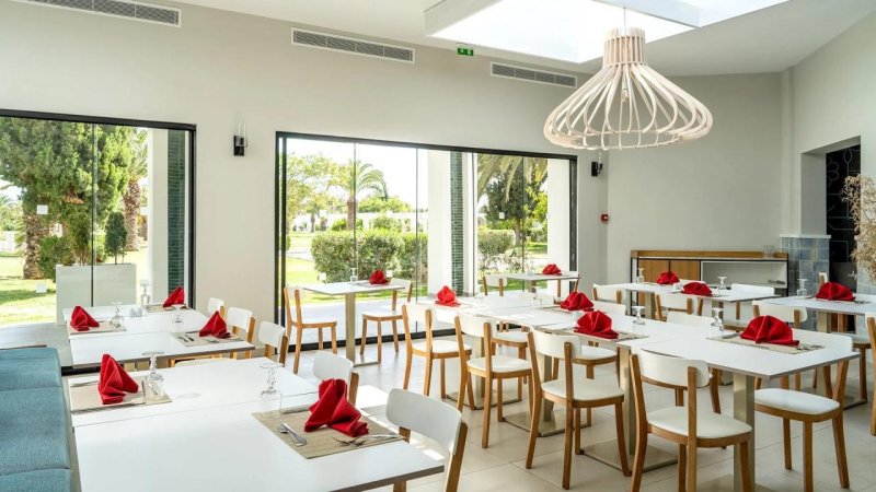 Hammamet utazás The Mirage Resort and SPA