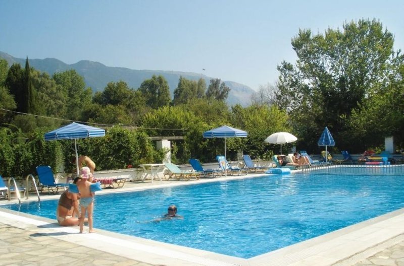 Korfu utazás Ipsos Beach