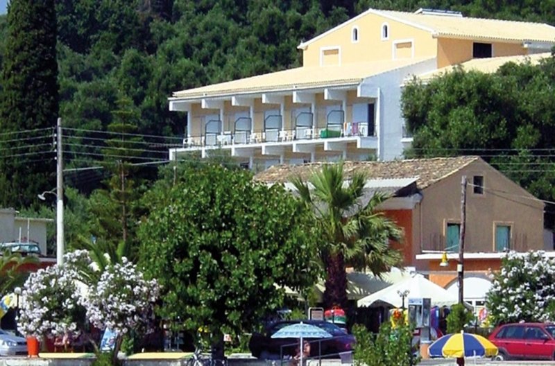 Korfu utazás Ipsos Beach