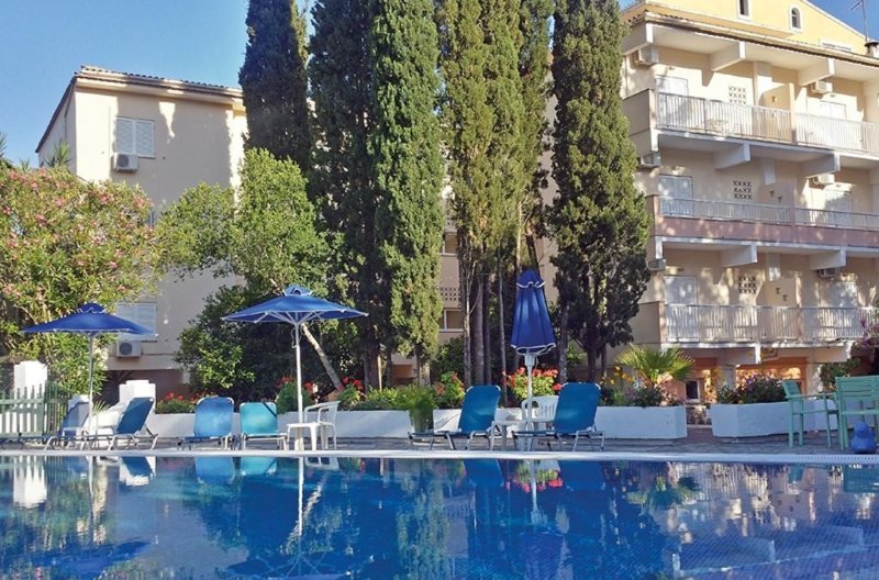 Korfu utazás Ipsos Beach