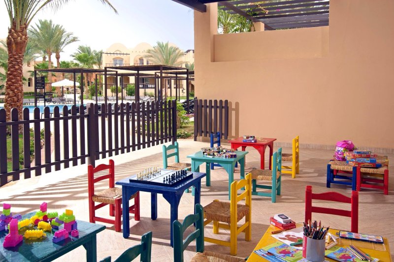 Hurghada utazás Jaz Makadina